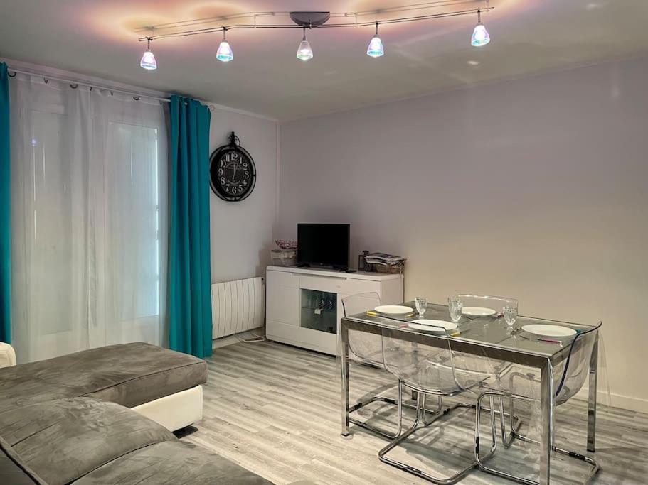 Au Coeur Et Au Calme De Bandol, Parking Et Climatisation Apartment ภายนอก รูปภาพ